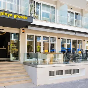 hotel-playa-grande-playa-de-palma.allmallorcahotels.com/